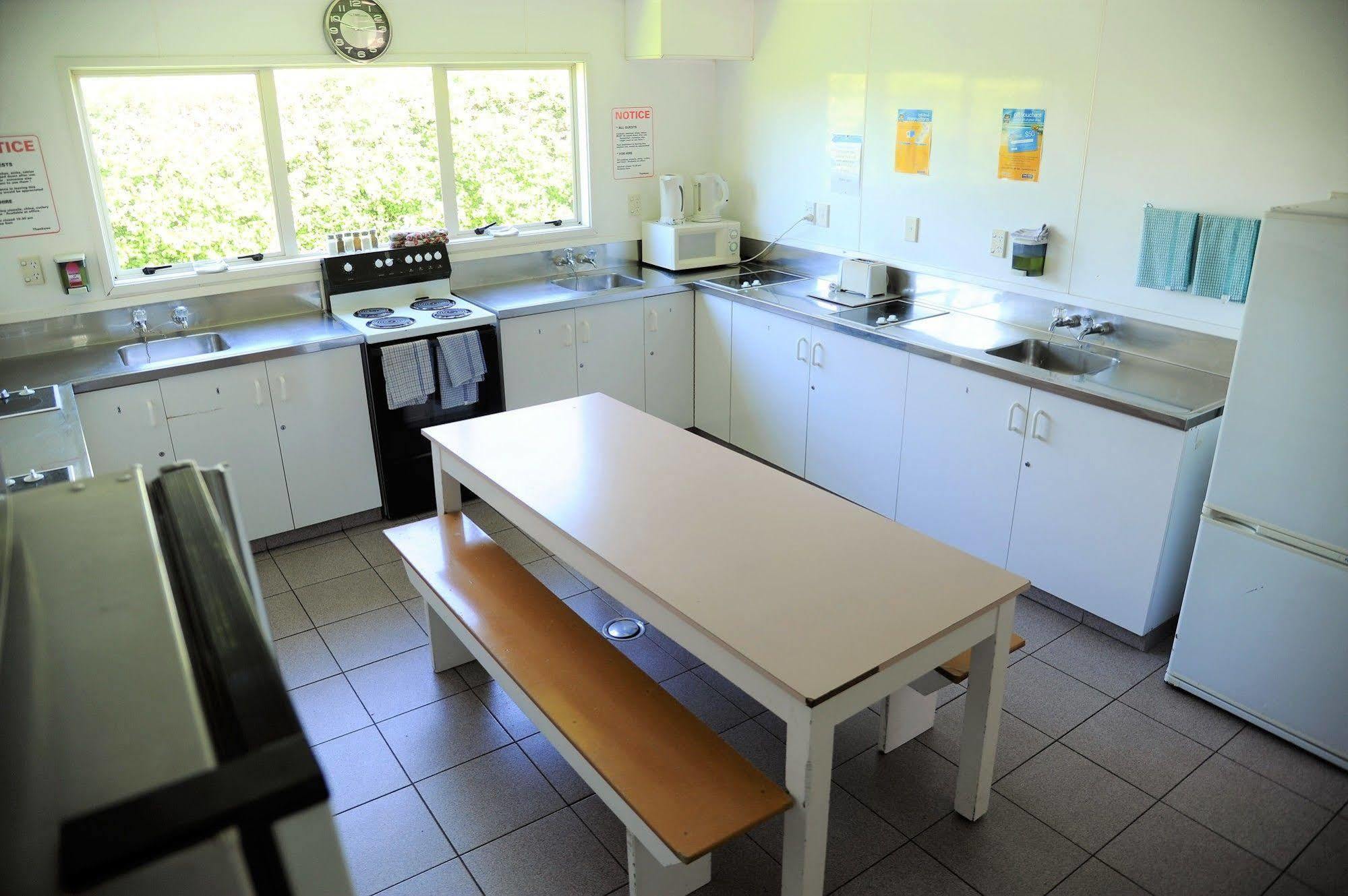 Blenheim Bridges Holiday Park מראה חיצוני תמונה